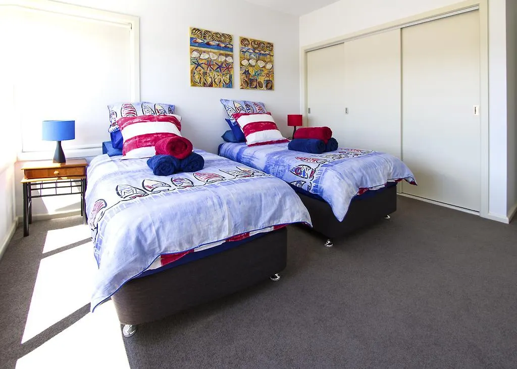 Bellerive Marina View Apartments No 28 Hobart